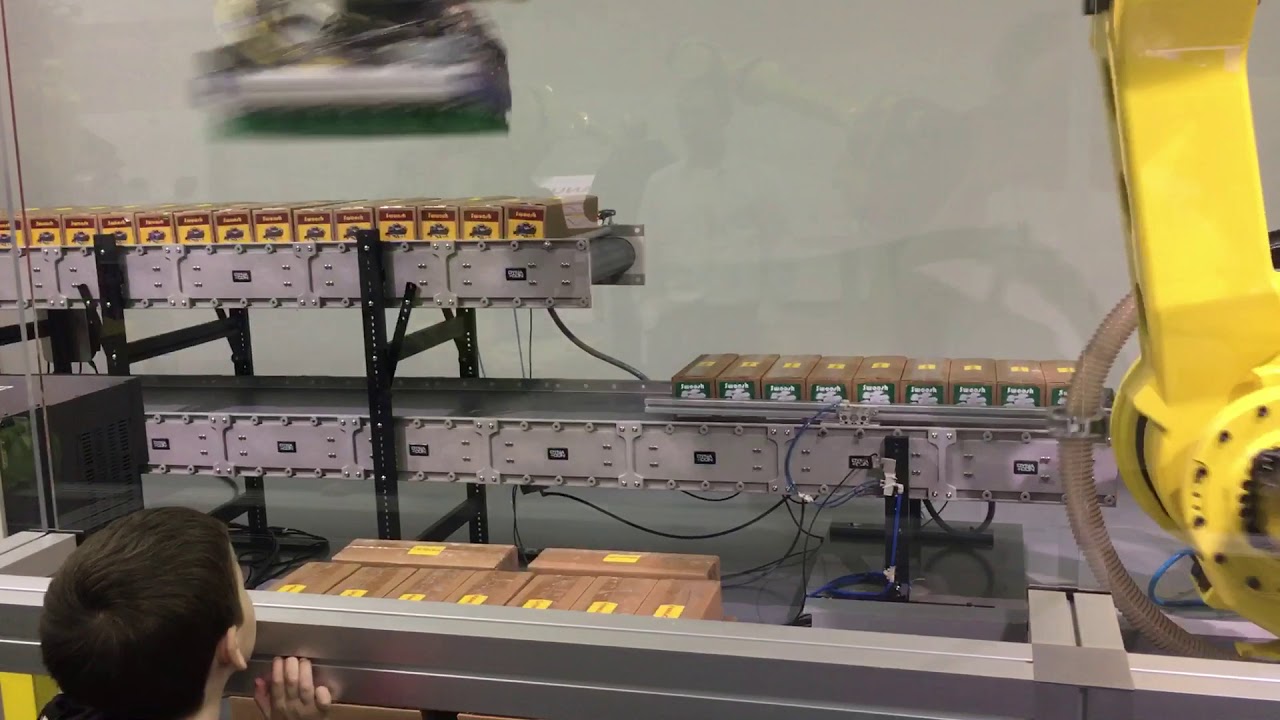 Robot box stacking