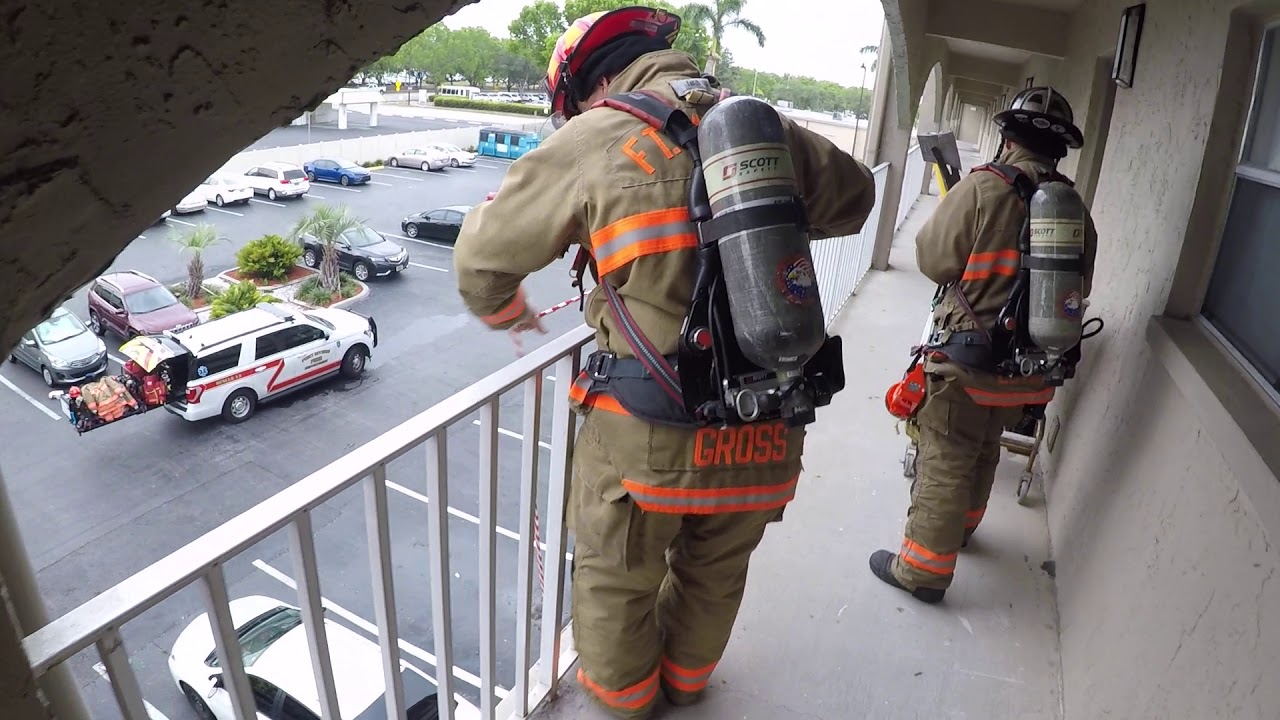 Hose:  Elevated Stretch - Hoisting