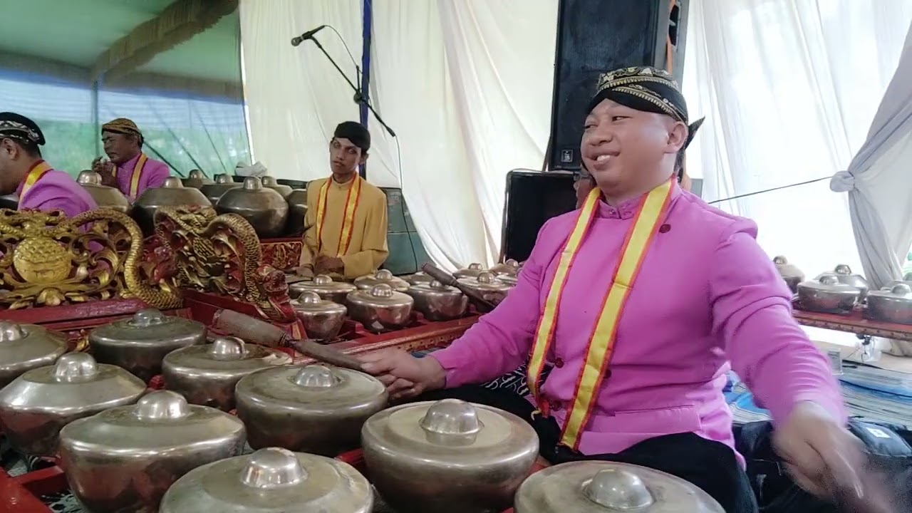 LADRANG SUMYAR PELOG BARANG  KARAWITAN MUDHO LARAS