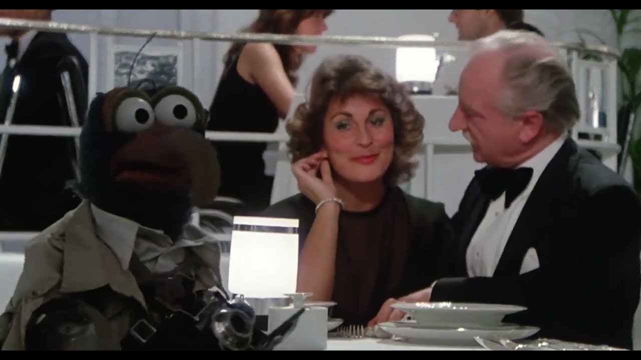 The Great Muppet Caper OUT OF CONTEXT