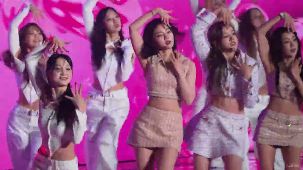 스테이씨 STAYC  - GPT  + Cheeky Icy Thang @KGMA 코리아뮤직어워즈 아레나 인스파이어 / 241116
