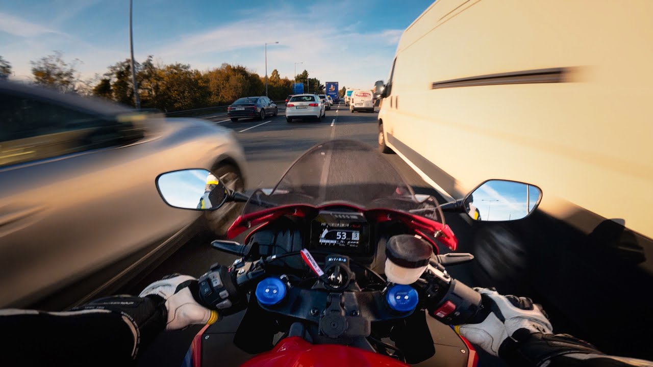 Для Honda CBR 600rr 2024 пробок не существует.