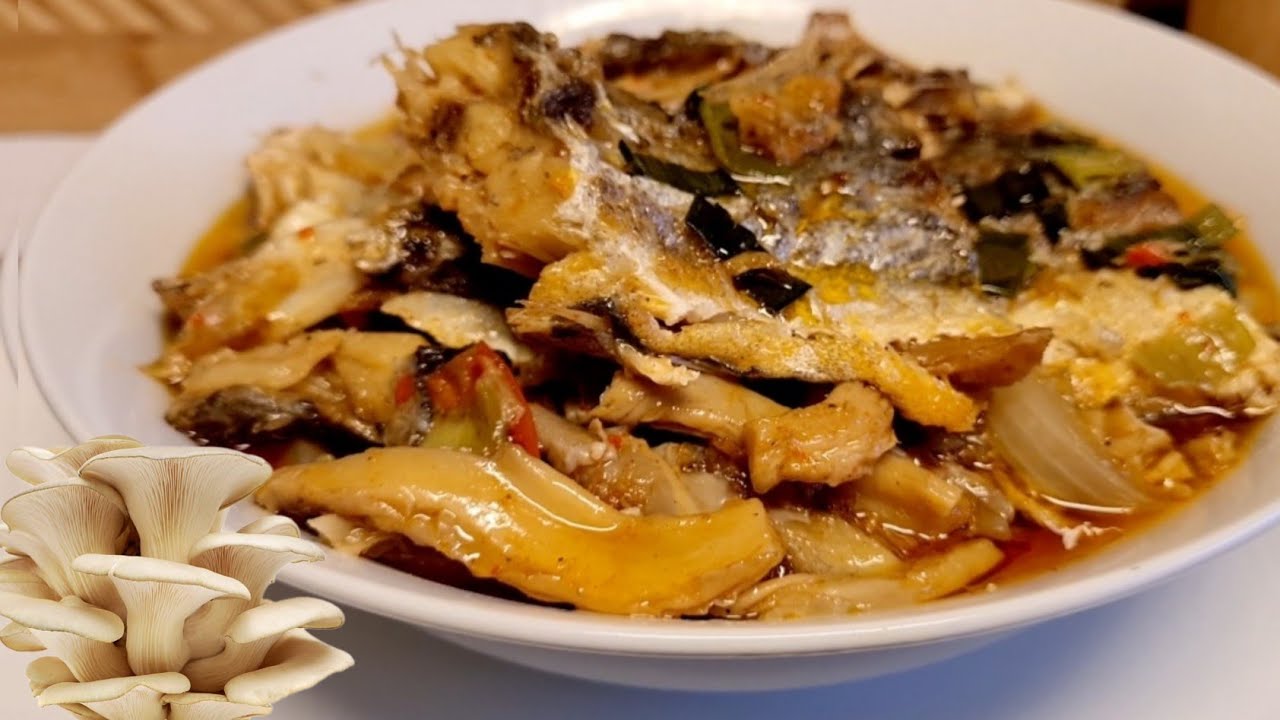Comment Je Prépare Mon Poisson Salé séché Aux Champignons Pleurotes