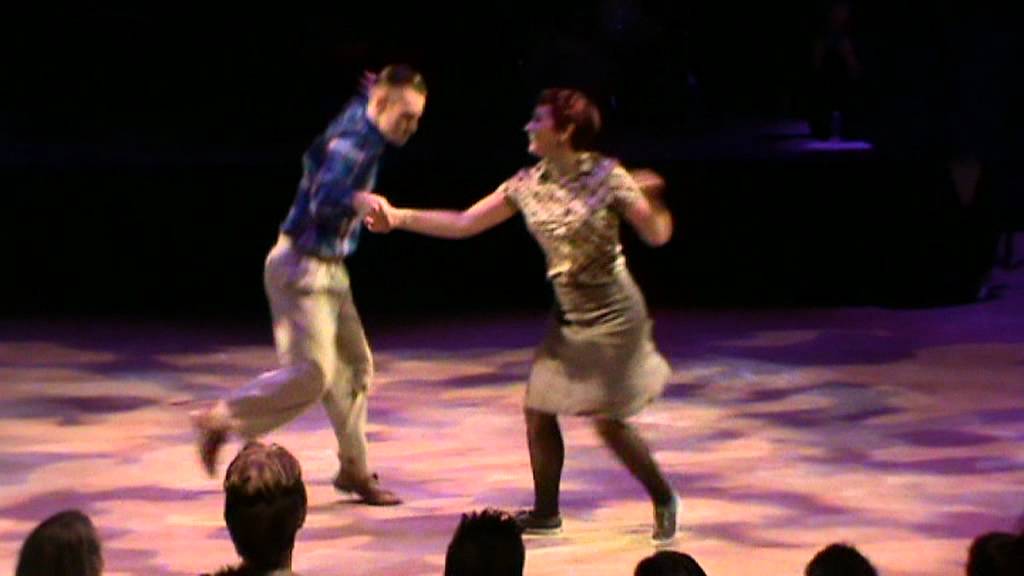 [Highlights] GSDF 2011 - Cabaret - William Mauvais and Maéva Truntzer
