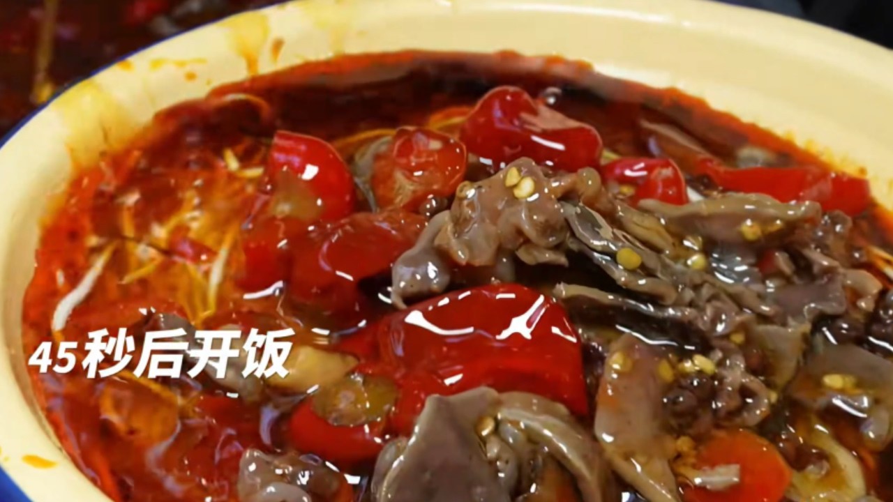 把爆辣螺蛳粉當自助吃，酸筍、粉、小料無限續！#food #美食 #美食分享  #mukbang #delicious