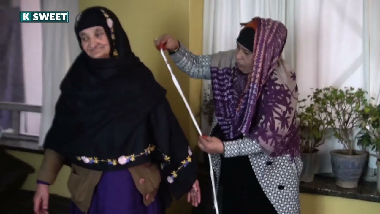 سه همسایه غیبتگر /خاله نفیسه خیاطی ره شروع کرد و همرای ایزار بند متر میکند 😱😂😅