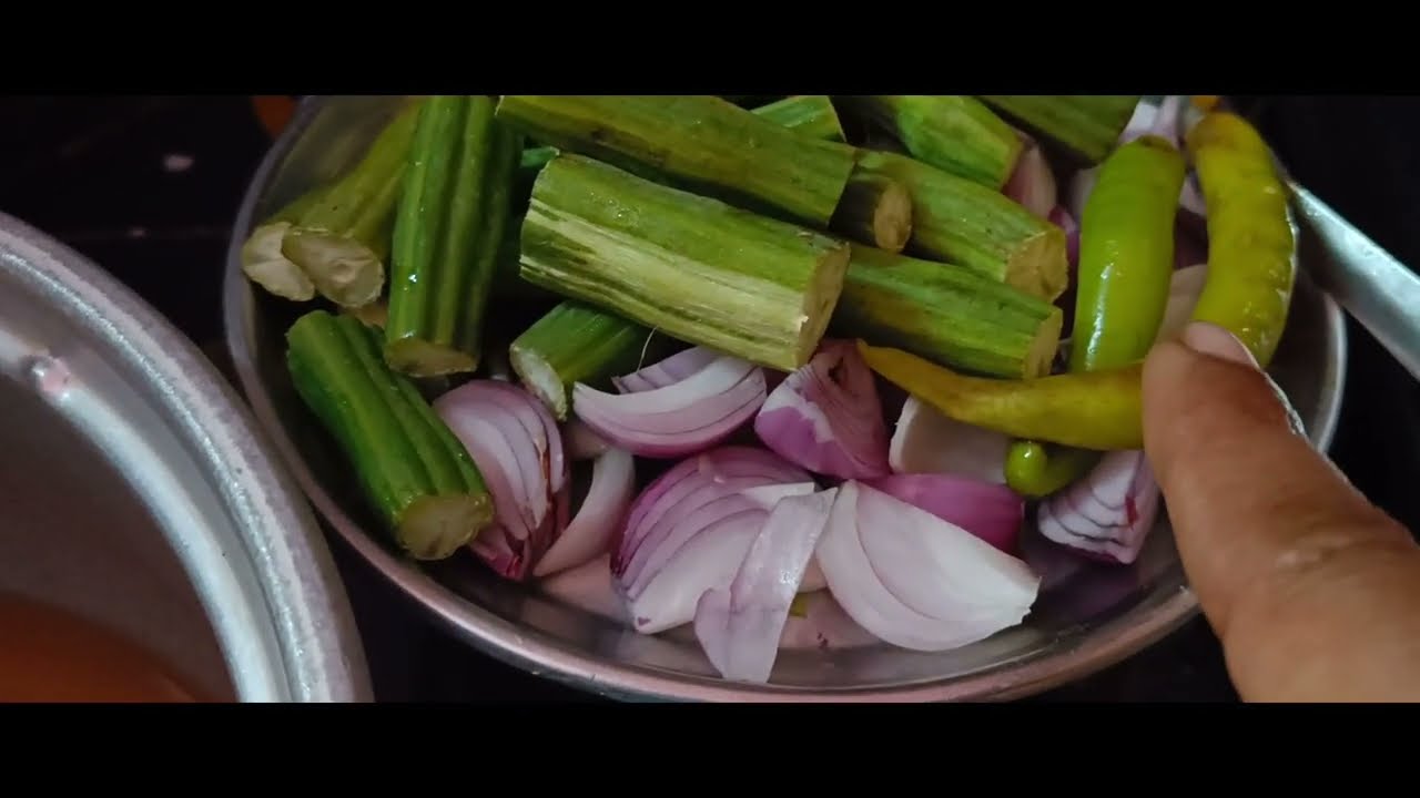 మునక్కాయ పప్పు చారు ఇలా చేస్తే రుచి అద్భుతం! ✨ Perfect Drumstick Pappu Charu for Lunch | Andhra Styl
