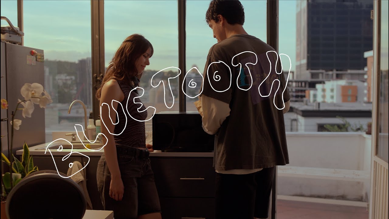 Young Tender - Bluetooth "La Peli"