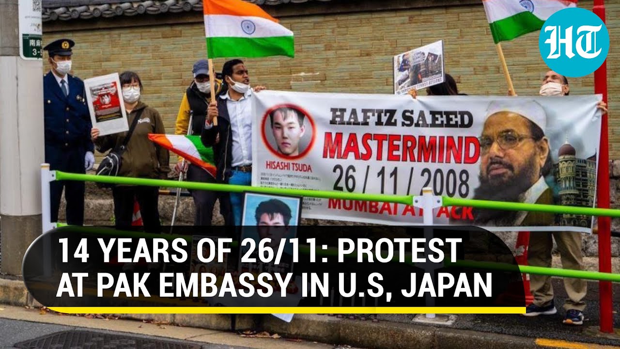 Indian diaspora storm Pak embassy in U.S, Japan on 26/11 Mumbai attack anniversary | Watch