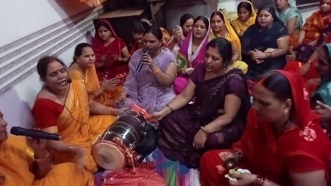 शिवरात्रि का बहुत सुंदर भजन भोले बाबा का अच्छा लगे लाइक सब्सक्राइब शेयर करें चैनल को आगे बढ़ाएं