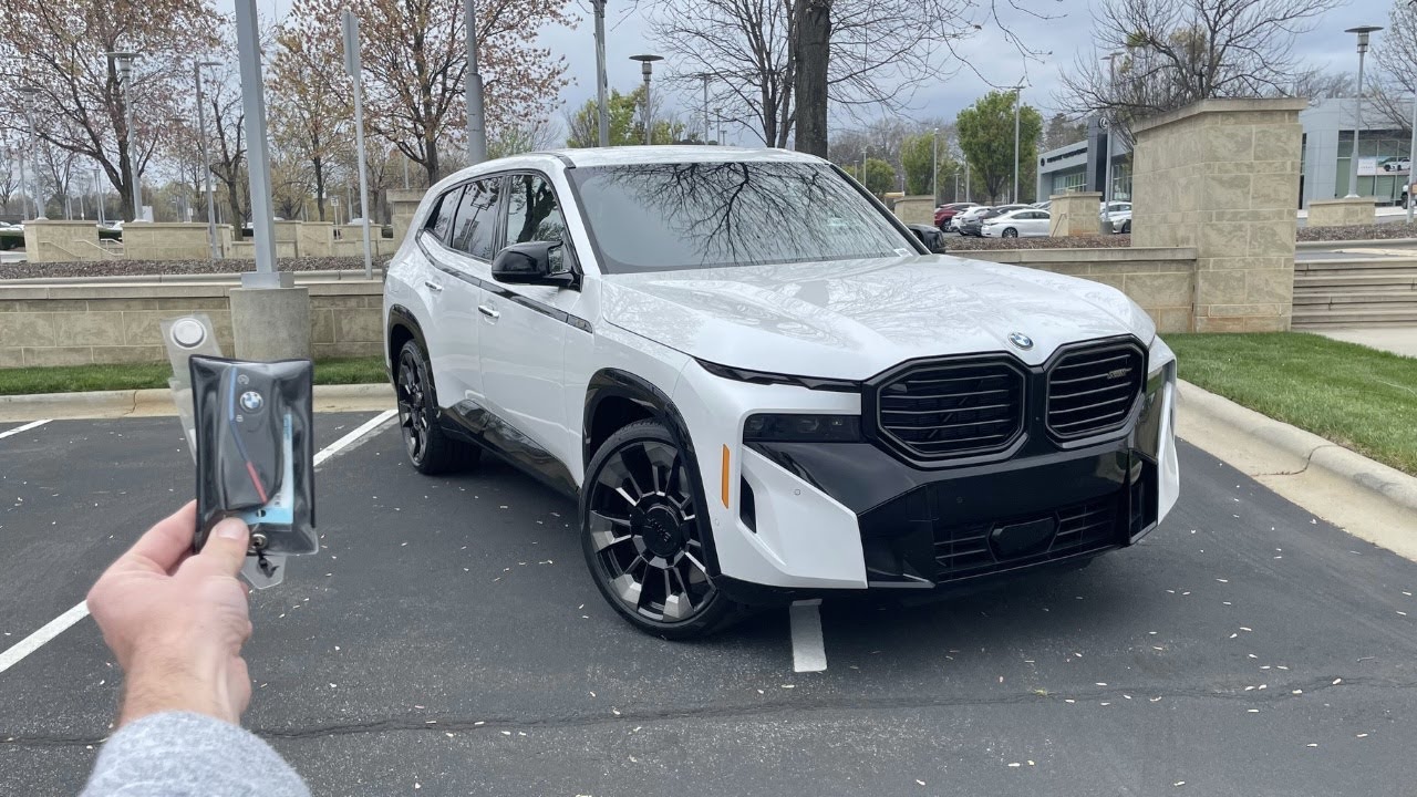 BMW XM 2023 года: запуск, выхлоп, тест-драйв, осмотр, взгляд от первого лица и обзор