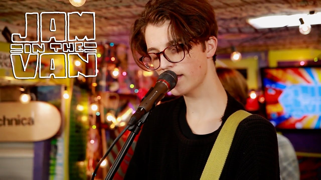 SLOW HOLLOWS - 