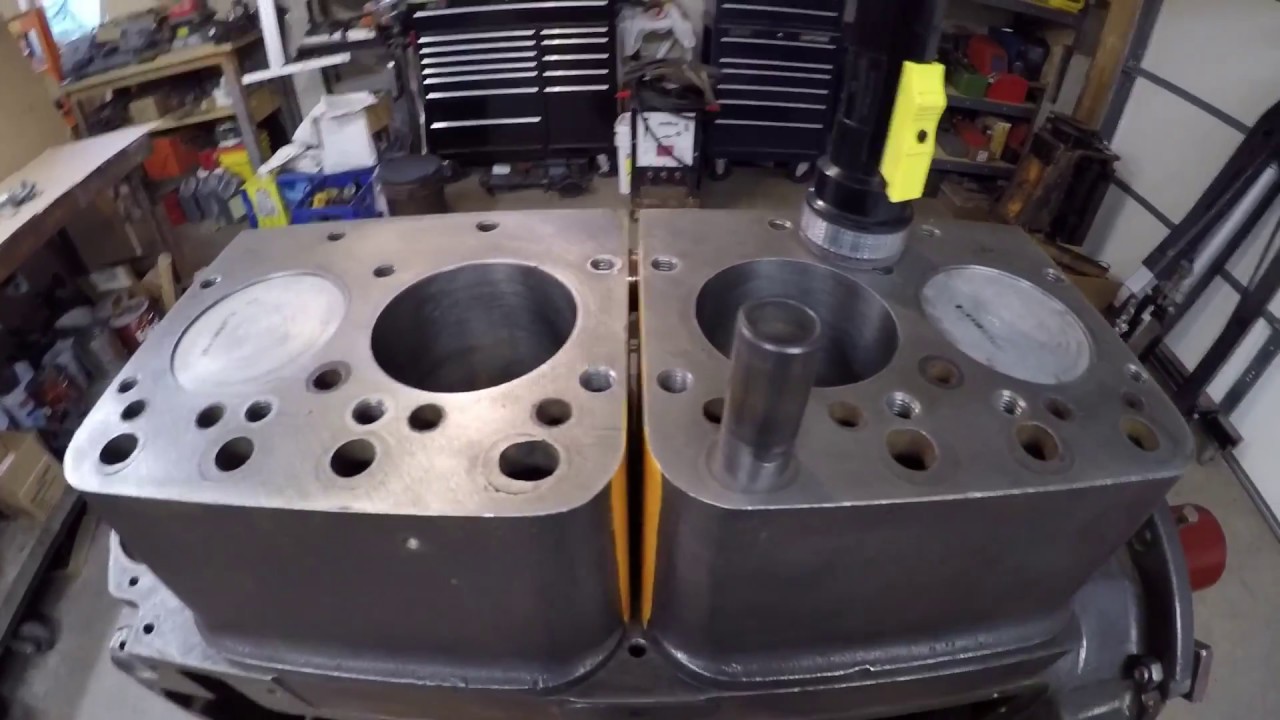 Minneapolis-Moline Prototype 445 Tractor #X231 Restoration - Part 10: Problem With Engine Block