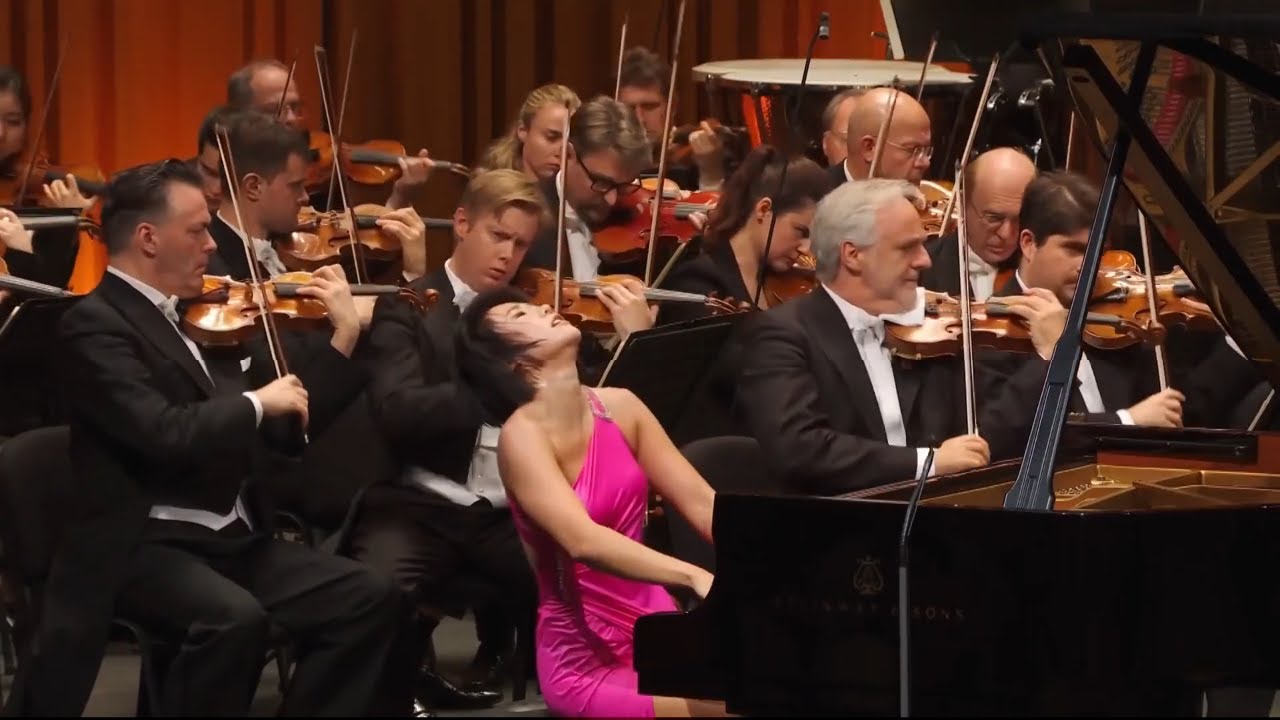 Yuja Wang - Rachmaninoff : Piano Concerto No. 3 in D minor op. 30
