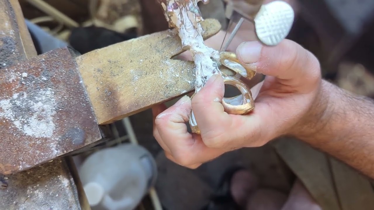 Sawing sprue tree