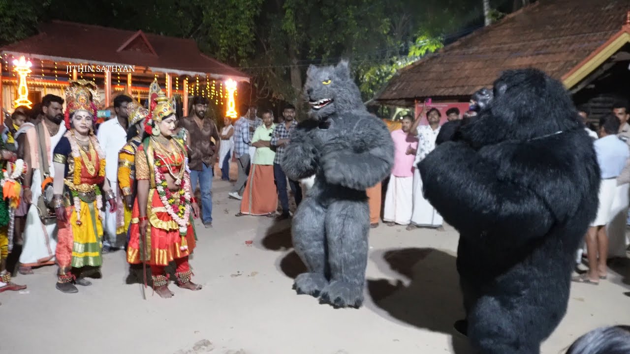 Festival at kaleekkasseril temple part 3