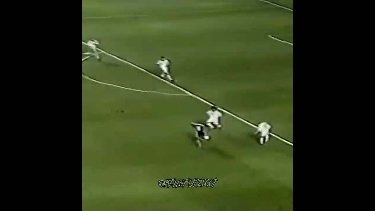 Edilson... o CAPETA😈 #edilson #auge #prime #goat #corinthians c