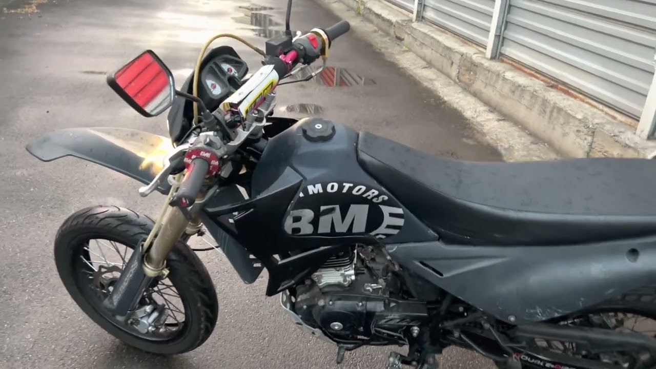 Baltmotors Motard 200