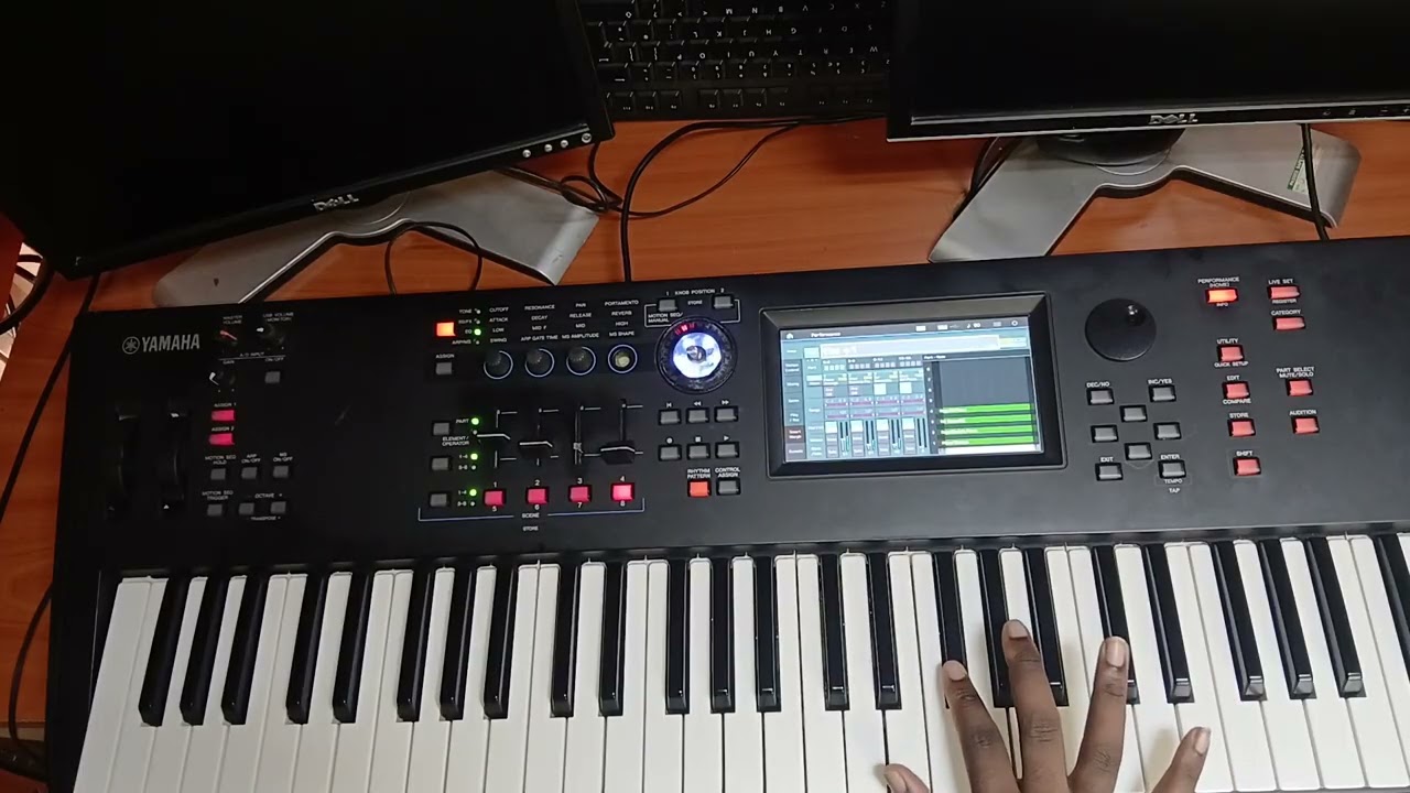 F# Piano Runs Used By Pros In Big Concerts - Piano lesson
