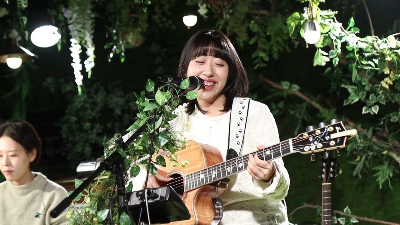 SHUYA - Give Me A Chance [2026 02 07 숲세권 라이브 : 슈야 단독 공연 'Forgot-me-not']