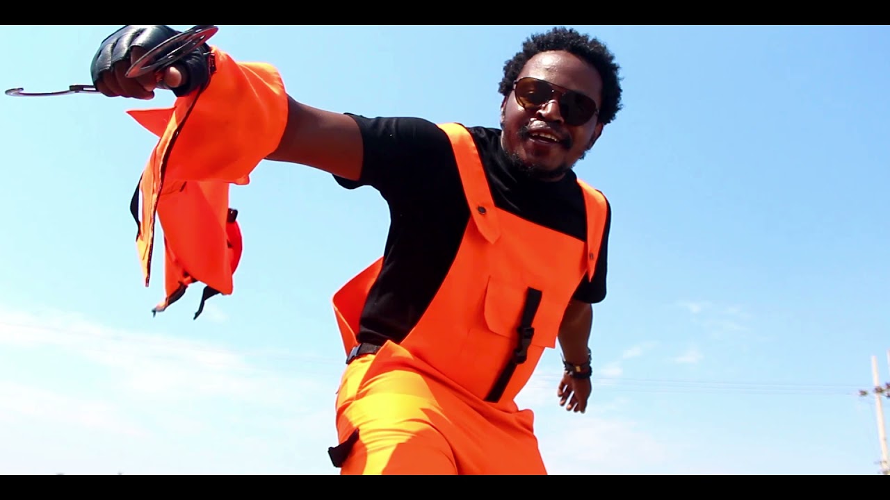 Seh Calaz Video  Achikupai dance re BvopfiroPariro to Murisei Madinga - Challenge