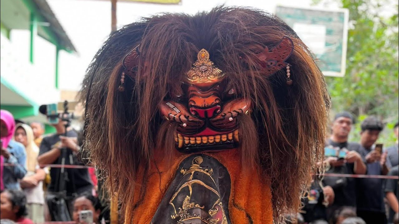 Rampak singo barong kendal live weleri ngabuburit sesi malam