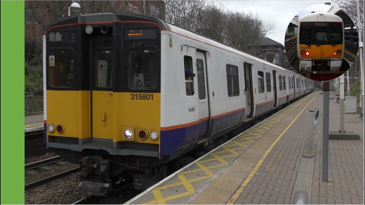 Trains at Stamford Hill