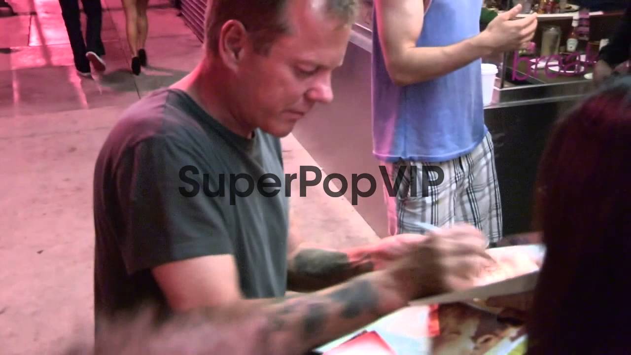 Kiefer Sutherland greets fans at Kitchen 24 in Hollywood ...