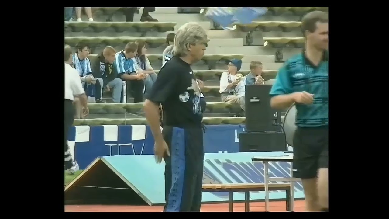Werner Lorant und das neue 60er Gel....#bundesligaclassics #1860 #1860m&uuml;nchen #olympiastadion 