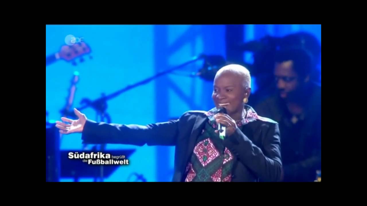 Angelique Kidjo & Soweto Gospel Choir - Malaika, Afirika