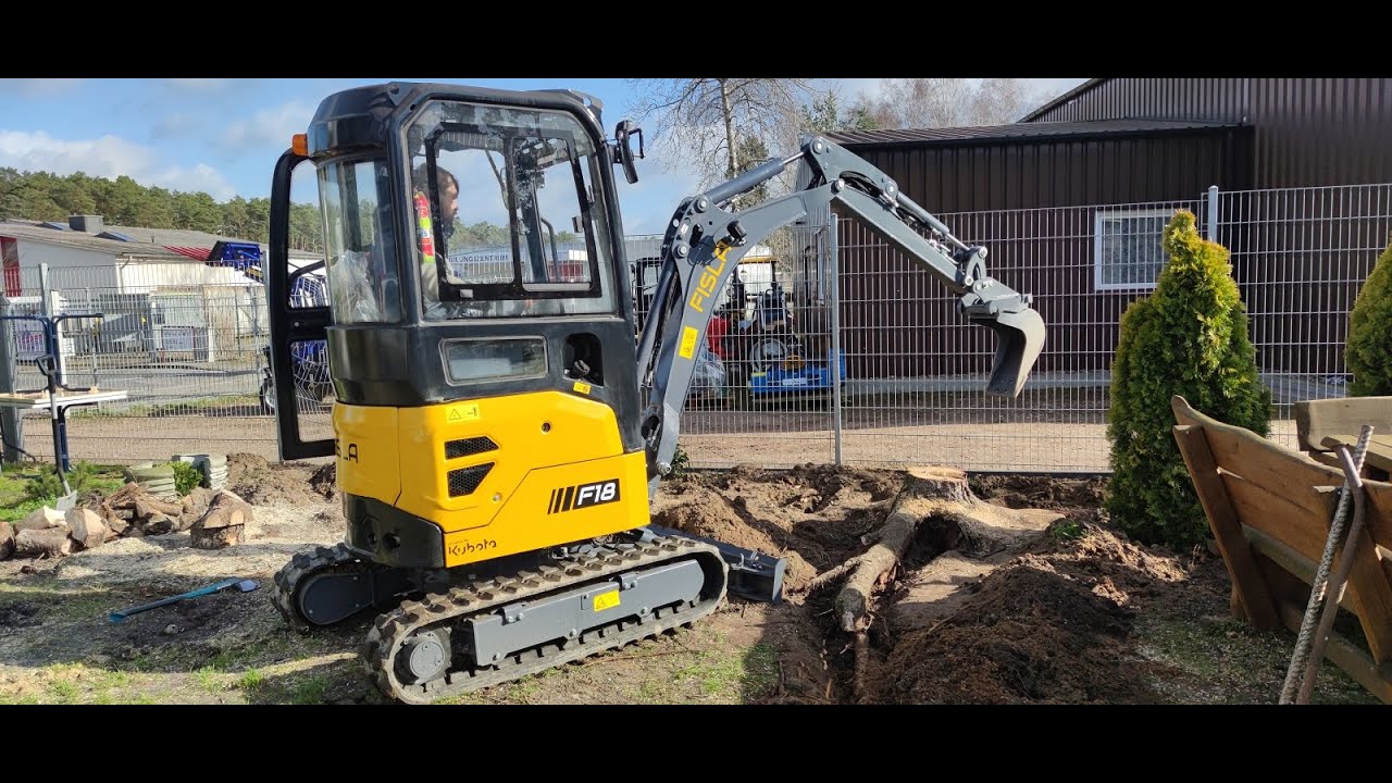 Fisla Minibagger F18 (1750kg) powered by Kubota // Sturmschäden beseitigen // Baumwurzeln roden