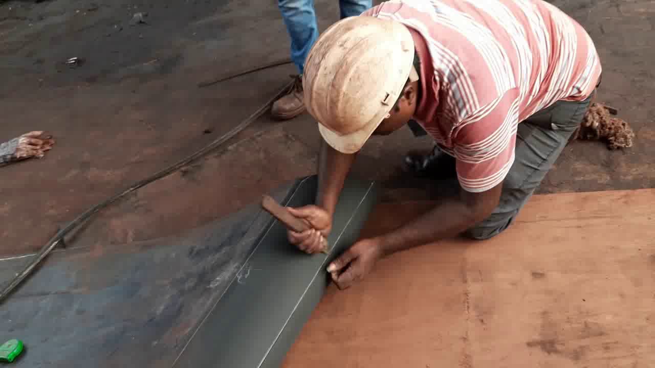 Conveyor Belt Step Cutting