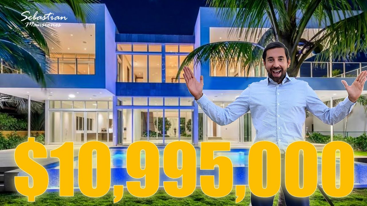 TOUR  a INCREIBLE MANSION con JARDIN INTERNO. Incluye CINE, MUELLE, ELEVADOR y área de GIMNASIO