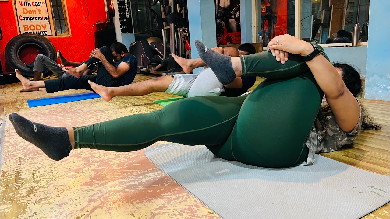 10 Minutes Abs +Yoga Flow Workout 🔥 Belly Reduce Yoga Moves No Equipment @SriBodyGranite