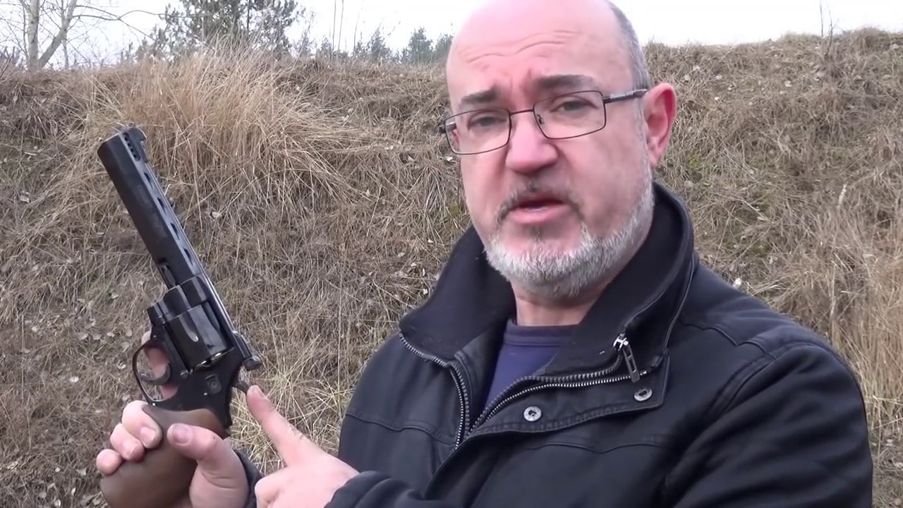Prawidłowa obsługa rewolweru