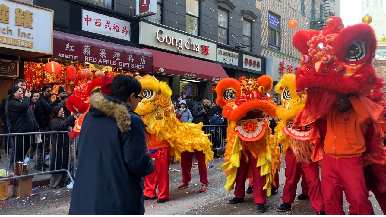 Lunar New Year Lion Dance — NYC Chinatown Street Performance (Chinese New Year 2026)
