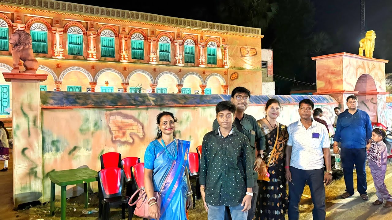 আজ ননদের খুব ক্ষতি হয়ে গেল ৷ মহাসপ্তমীর ভিড়ে ননদের টাকার ব্যাগ চুরি হয়ে গেল