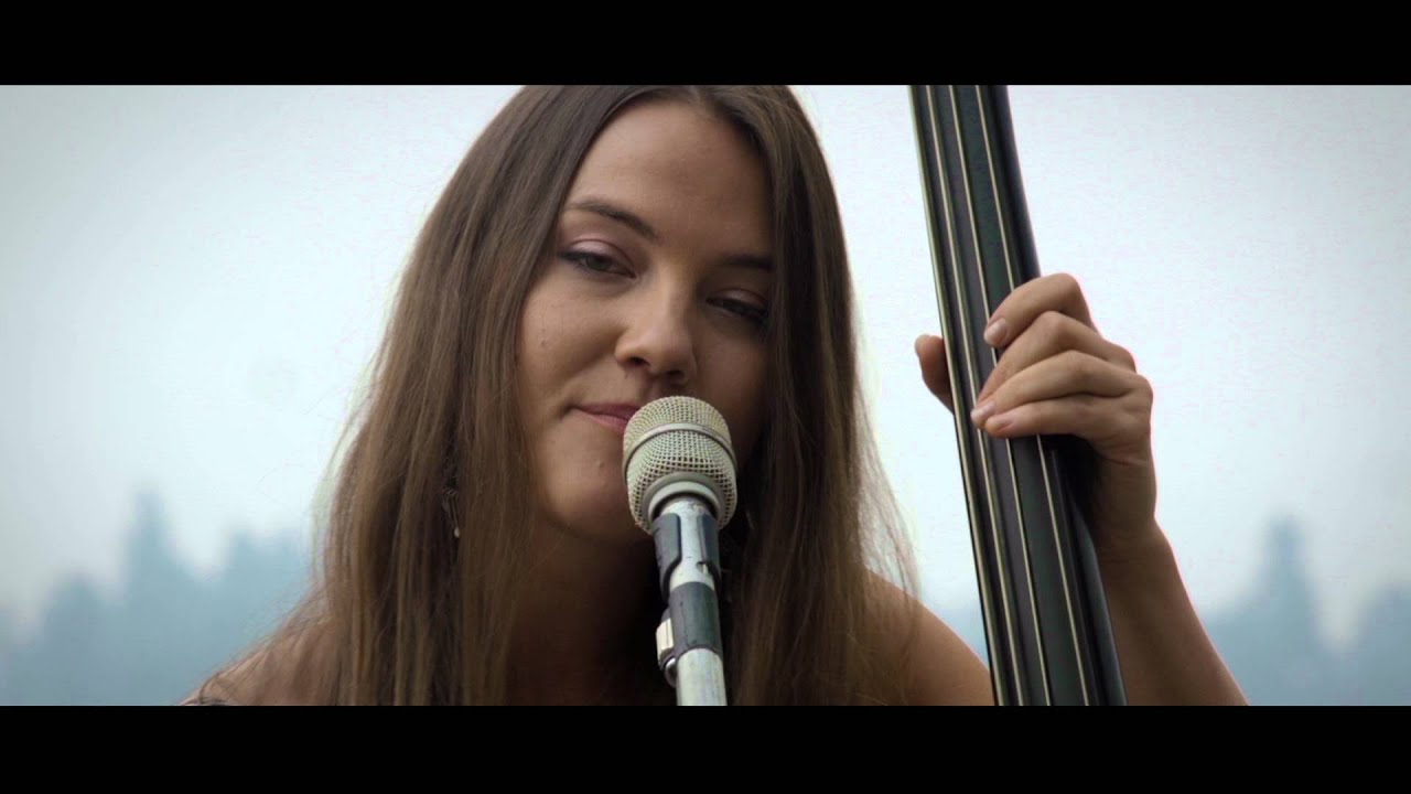 THE MONTANA SESSIONS - Halladay Quist 