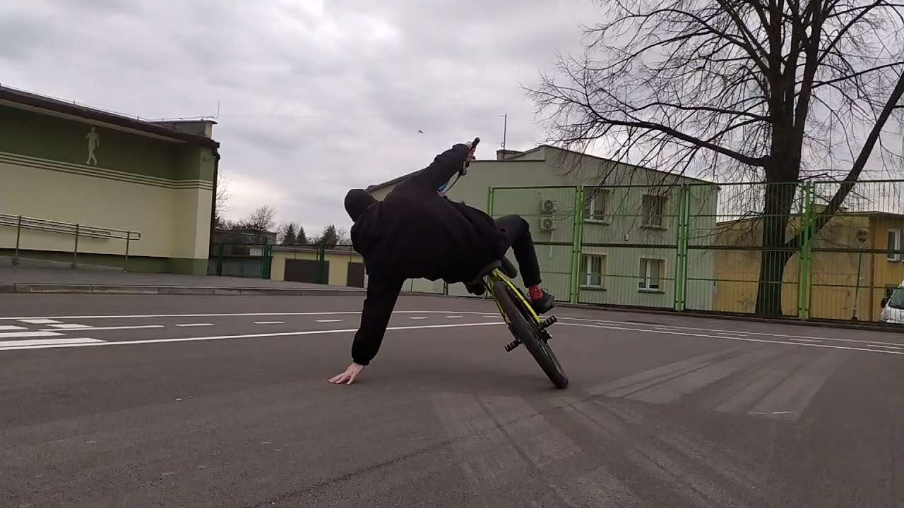 March training with friends - Mtb Stunt