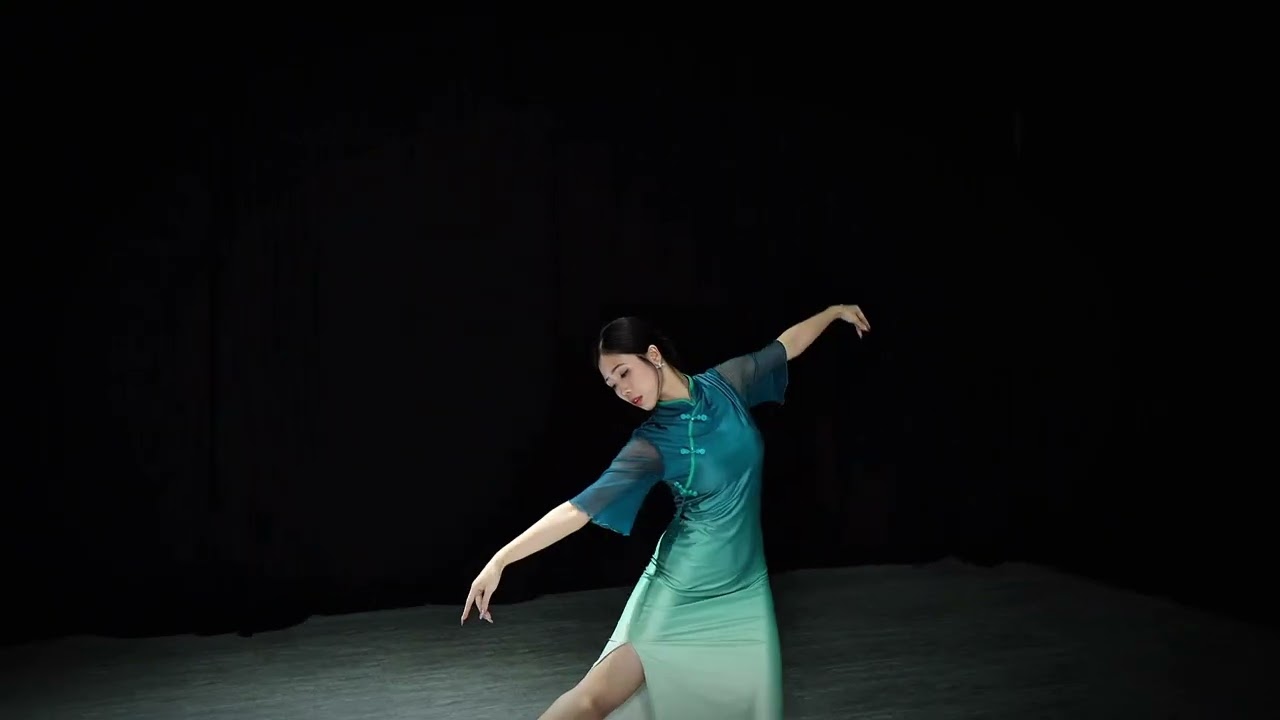 LÀ EM TỰ ĐA TÌNH