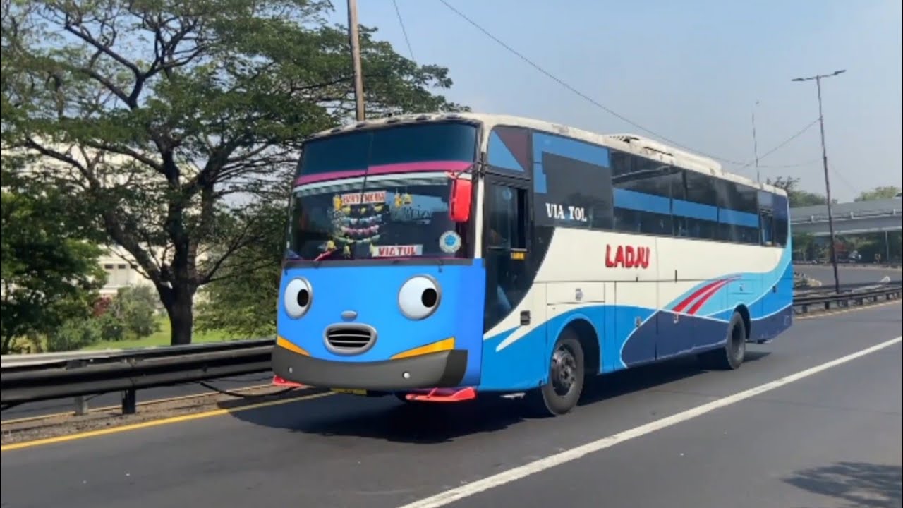 Pertunjukan Truk Tangki, Truk Kontainer Besar, Bus Telolet Mirip,Truk Besar, Frank Teman Tayo