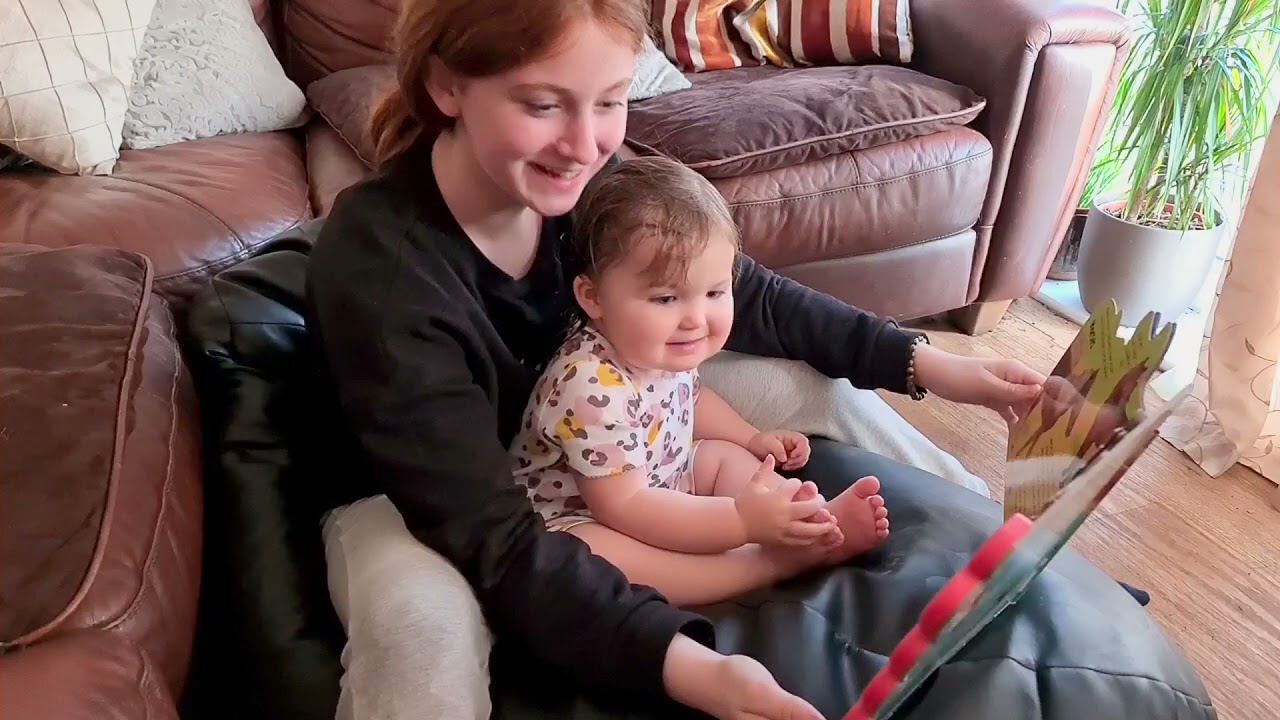 Learn Animal Sounds With Emilia & Izzy 🐄🐷🐴🐑🐐