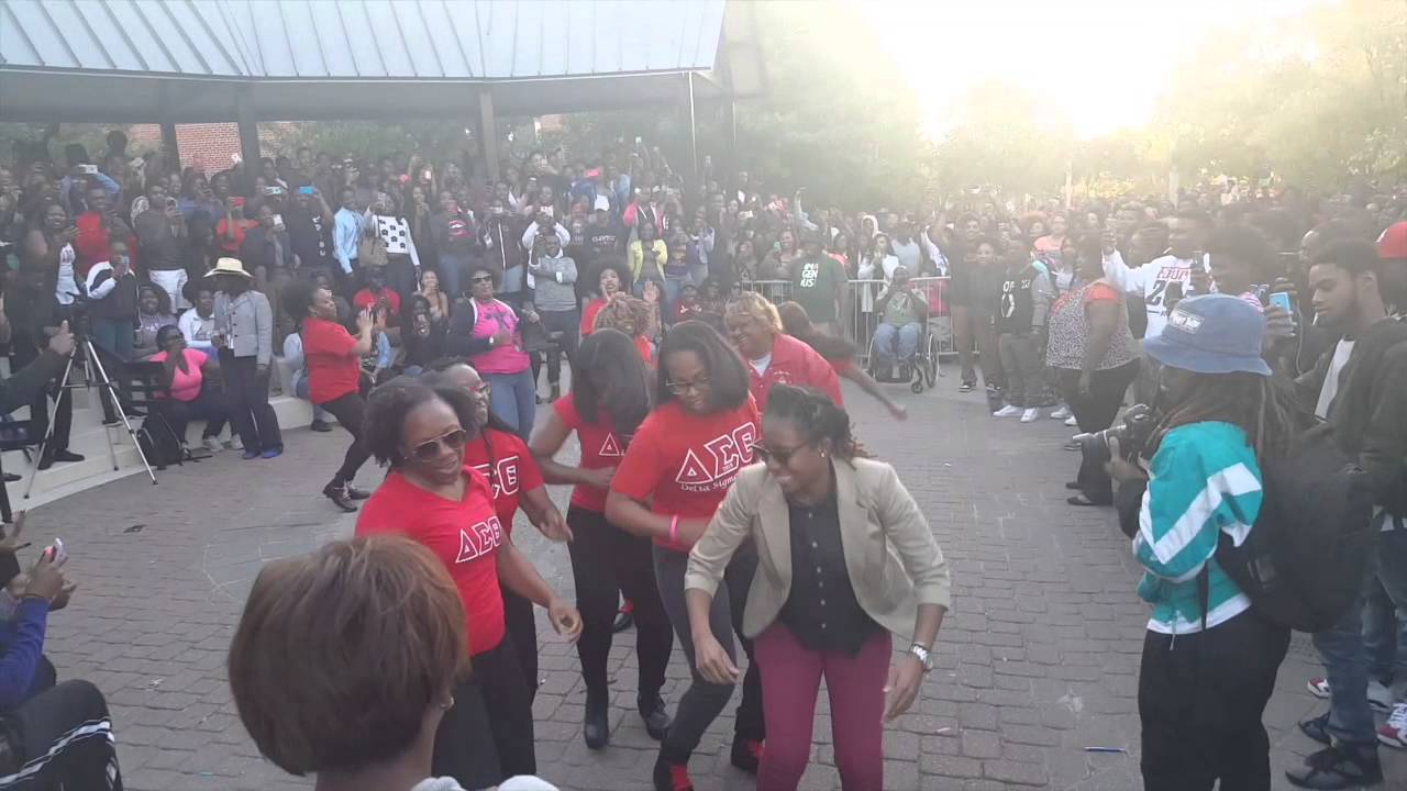 JSU Homecoming 2015: Special Appearance by the Delta's