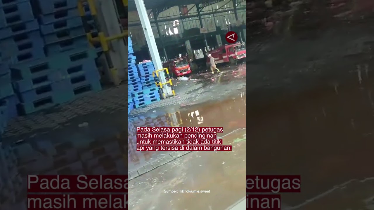 Kebakarab gudang PT Dua Kelinci di Pati padam, petugas lanjutkan pendinginan hingga pagi hari