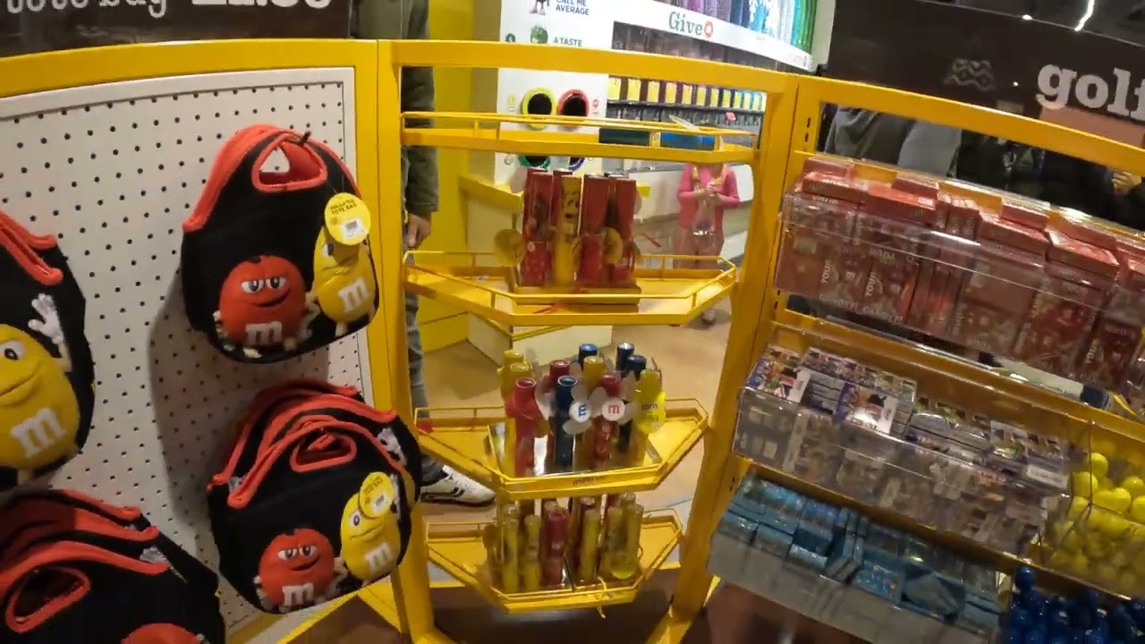 VISITING M&M`s WORLD STORE IN LEICESTER SQUARE LONDON