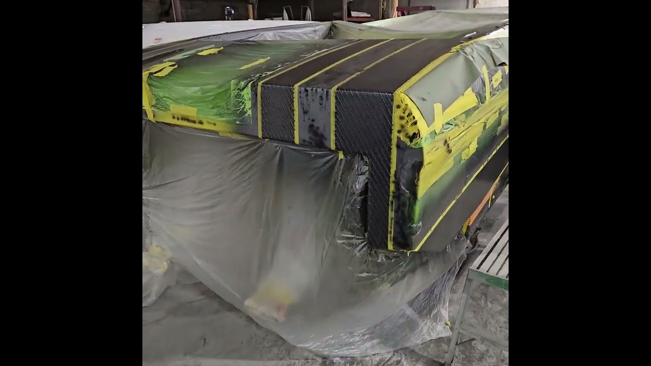 Velocity Powerboats shop tour