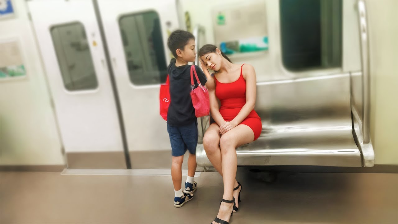Random Acts of Kindness That Will Make You Cry