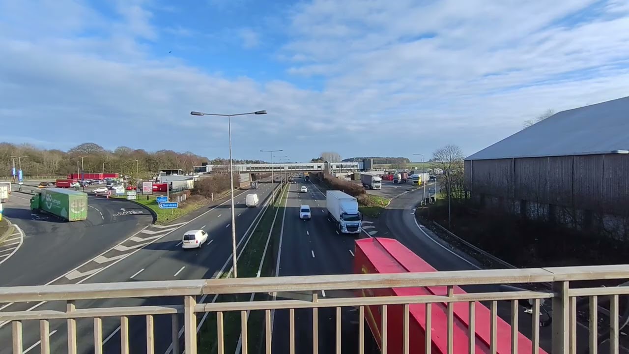 Keele services M6 jcn15/16 28.1.26