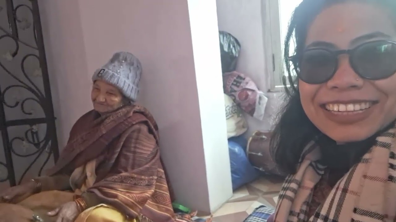 आज हम गए बुआ के घर,वहा था सत्संग भण्डारा  और  रात को माता का जागरण।