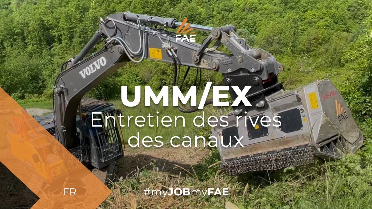 Le broyeur forestier mont&eacute; sur une pelle Volvo EC300E
